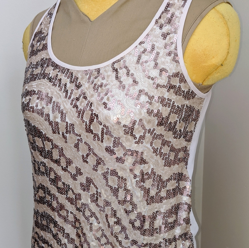 Sweetly Wonderful sequined tank top sz S
